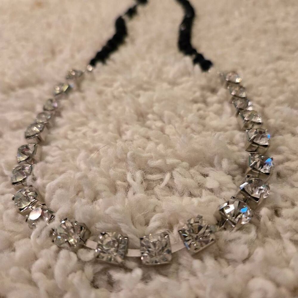 NWOT Long Faceted Jet Beads + Rhinestones Necklace